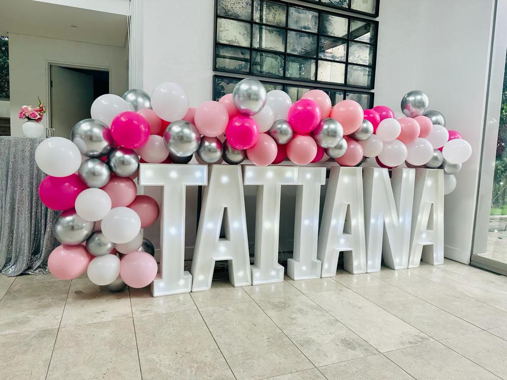 Parties From young to old, we will help you celebrate.